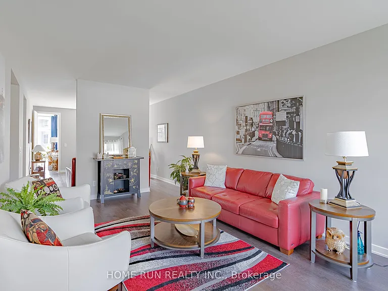 451 Longworth Ave — Photo 9
