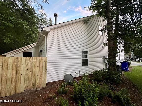5th image of 3452 Westgate Drive