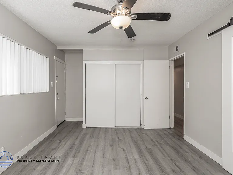12236 Manor Dr. — Photo 38
