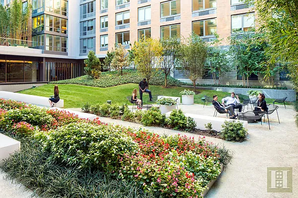 Rented by Halstead Real Estate | media 36