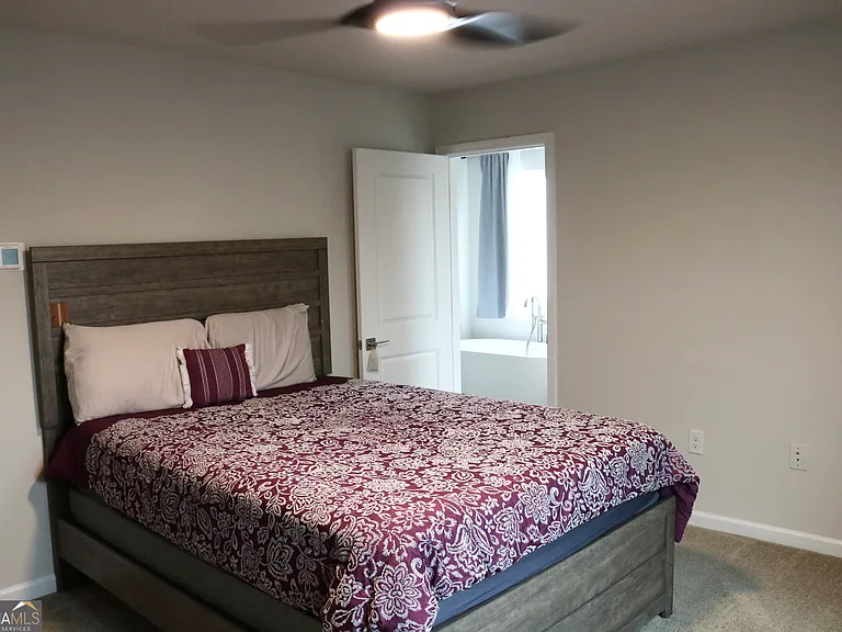 204 River Meadow Dr — Photo 13