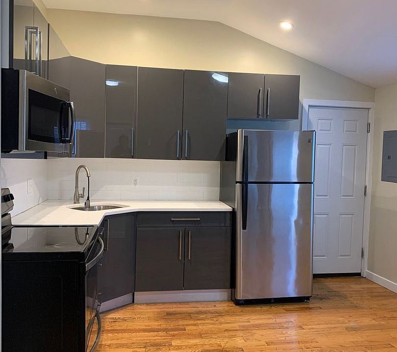 1st image of 1619 Mount Vernon St #3R