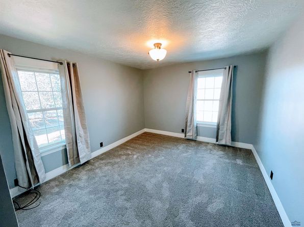 rapid-city-south-dakota-2055531309 picture