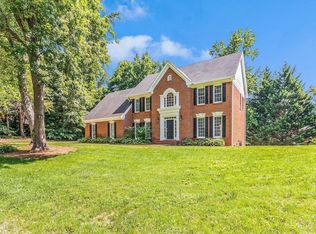 4649 Windsor Dr, Flowery Branch, GA 30542
