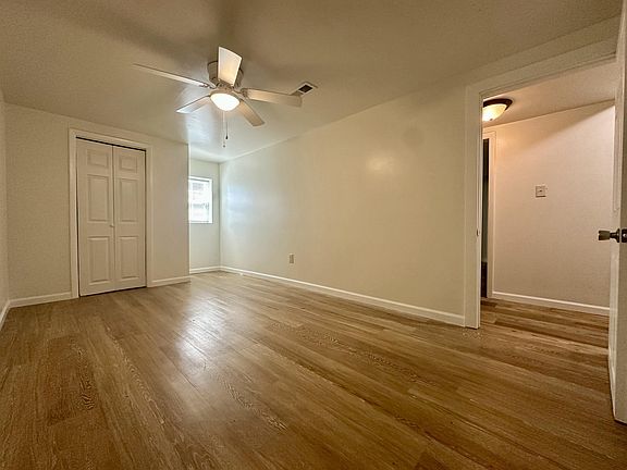 4th image of 3950 Arbor Place Ln