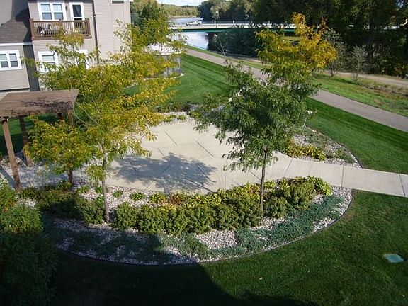 Beautifully maintained grounds.