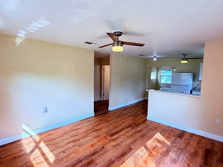 2708 Geoffrey Dr — Photo 5