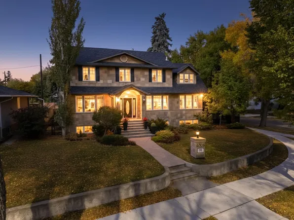 6306 111th Ave NW, Edmonton, AB T5W 0L5