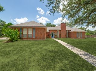 1717 EMBASSY RD, Pleasanton, TX 78064
