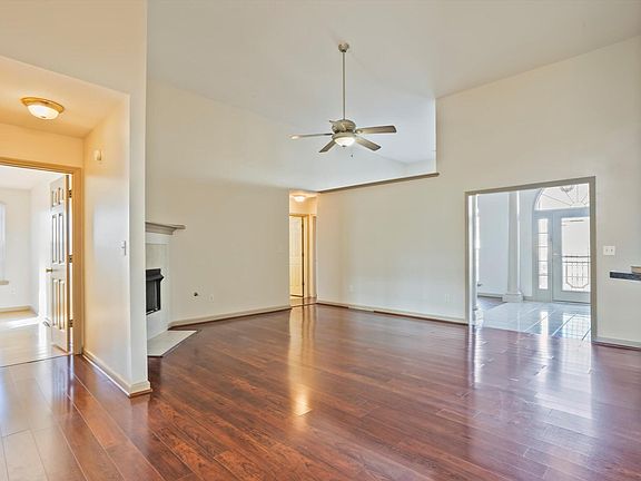 5th image of 4060 Pinnacle Way