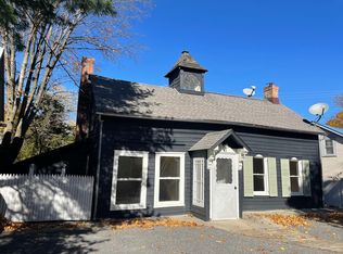 4 Old Mill Rd, Red Hook, NY 12571