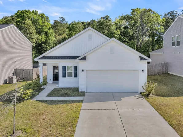 160 Cypress Plantation Rd, Moncks Corner, SC 29461