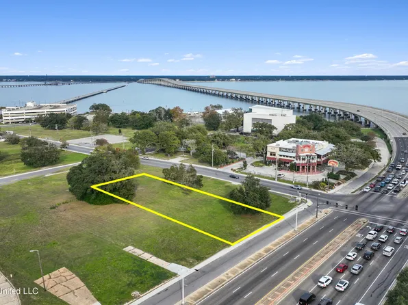 164 Beach Blvd Lot 7, Biloxi, MS 39530