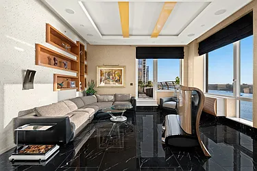 100 Riverside Boulevard, #PHB