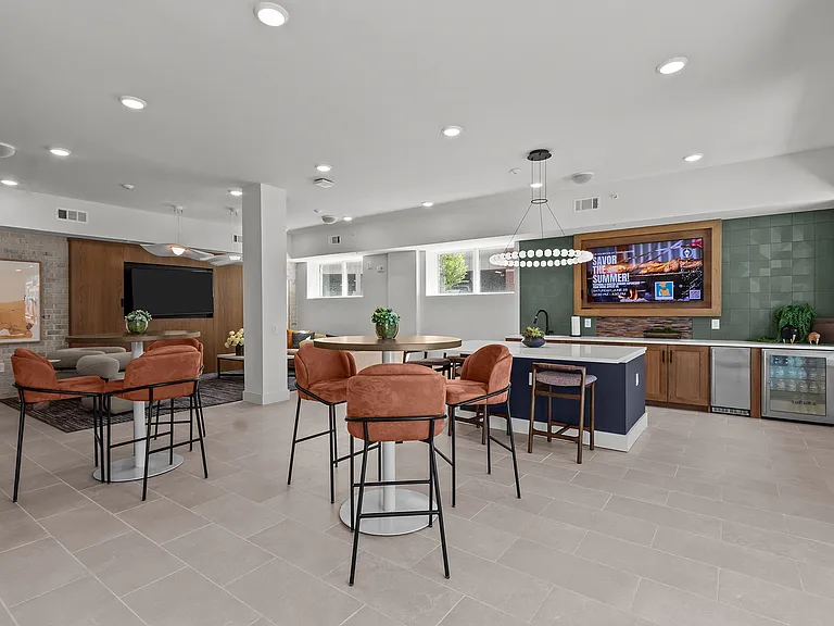 The Holbrook at Town Center — Photo 31