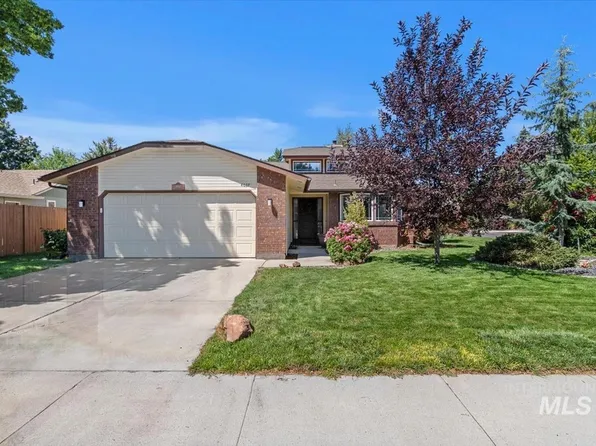 4037 N Armstrong Ave, Boise, ID 83704