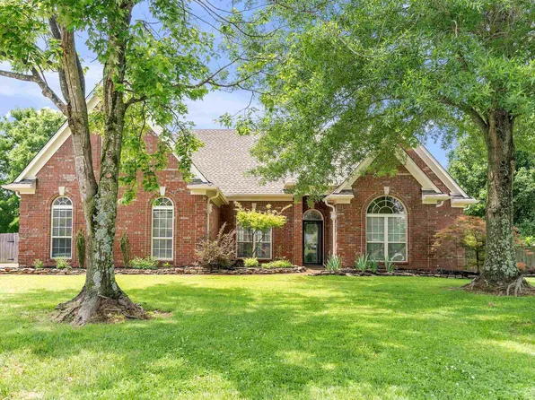 60 Blackhill Cv, Oakland, TN 38060