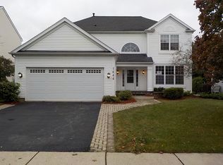 1644 Belle Haven Dr, Grayslake, IL 60030