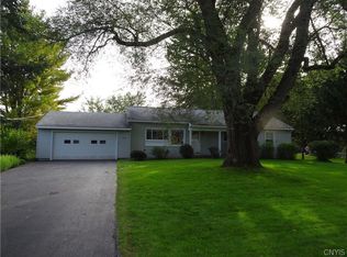 4734 Broad Rd, Syracuse, NY 13215