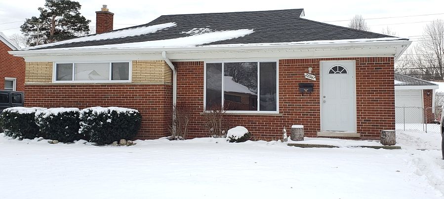 1st image of 28947 Westfield St