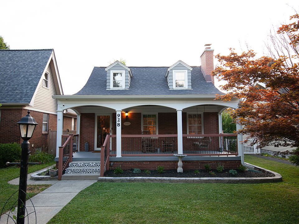 1st image of 928 N Lesley Ave