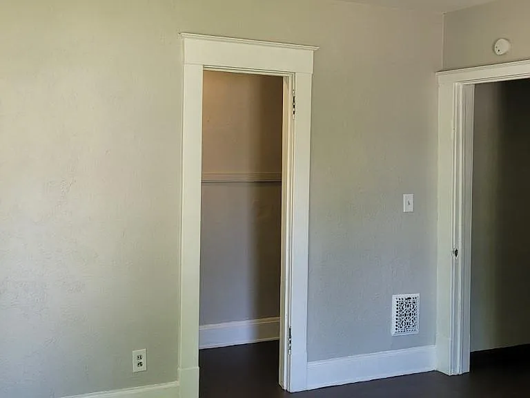 752 Euclid Ave — Photo 21