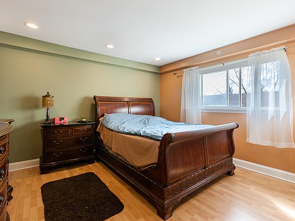 2nd image of 18A Kingery Quarter APT 202