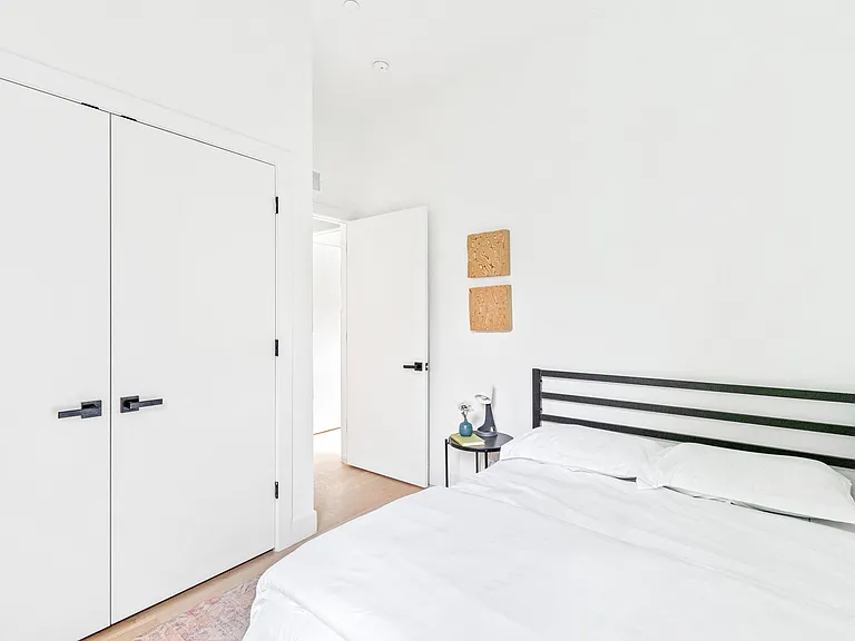 The Monark — Photo 13