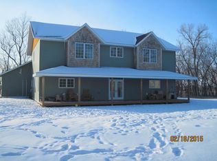 11131 230th St S, Barnesville, MN 56514