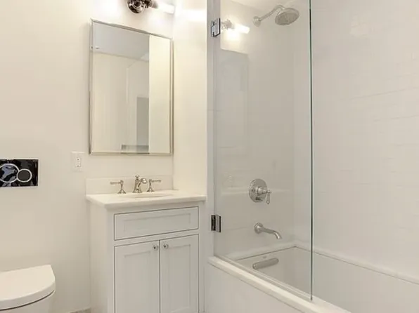 61 East 86th Street image 7 of 10