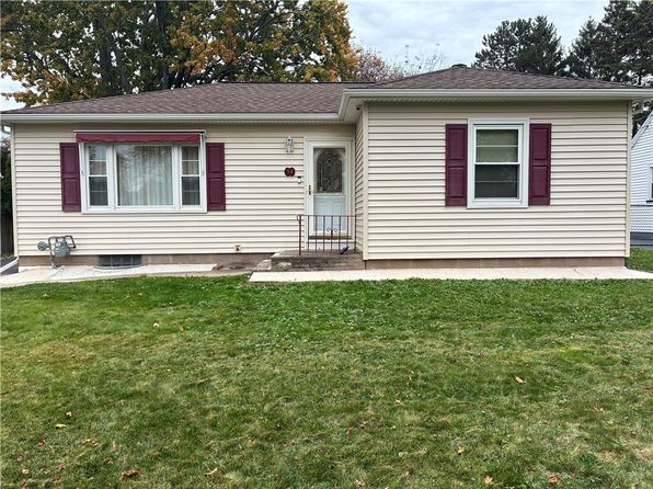94 Shorewood Dr