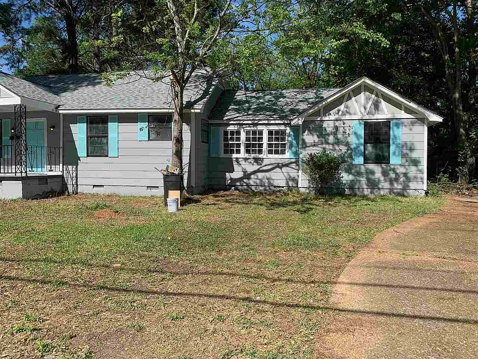 2nd image of 4115 Hanging Moss Rd