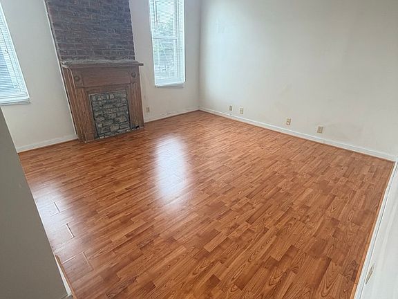 5th image of 3105 E Marshall St