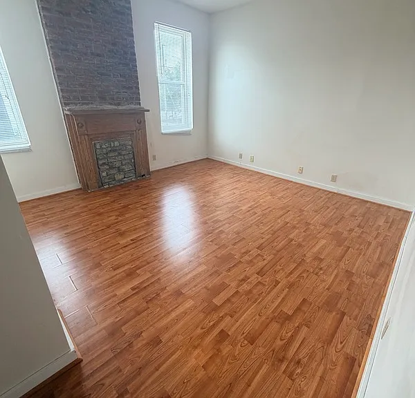 3105 E Marshall St — Photo 5