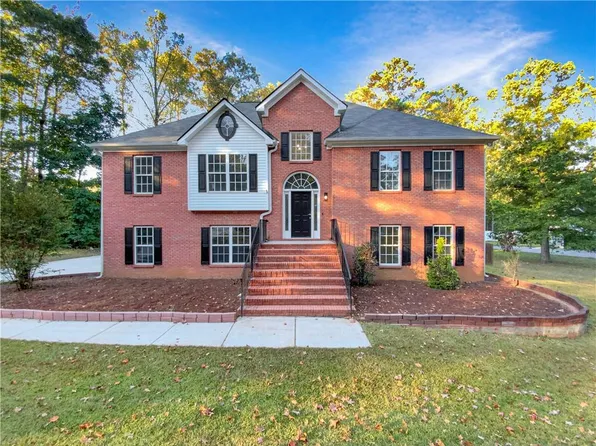 2811 Carnes Rd, Jonesboro, GA 30236