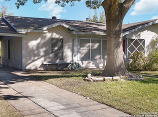 1523 Arroya Vista Dr, San Antonio, TX 78213