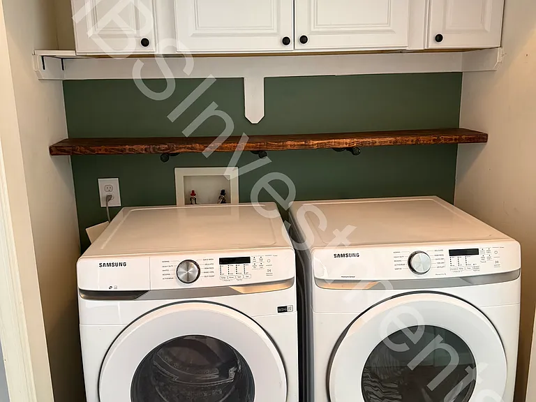 119 E Highland Ct — Photo 3