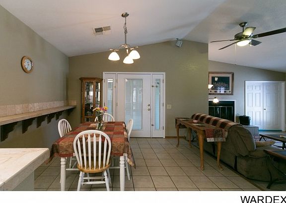 5th image of 2509 Country Club Pl
