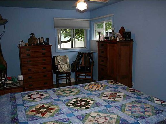 5th image of 1902 Avenue D