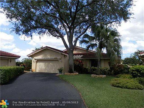 1st image of 636 Hollows Cir