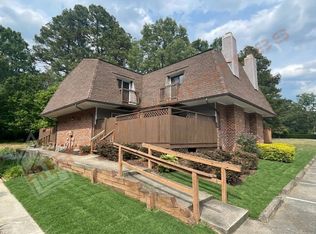 143 Brookberry Cir, Chapel Hill, NC 27517