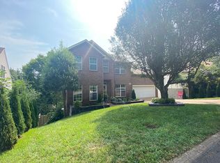 713 E Woodlands Trl, Nashville, TN 37211