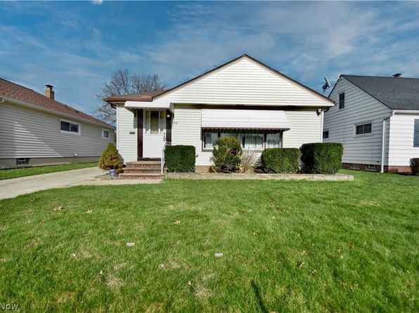9735 Chillicothe Rd #32, Willoughby, OH 44094
