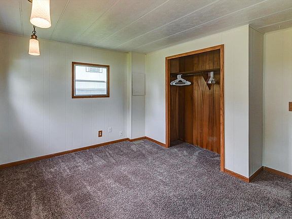 4th image of 884 Norman Drive