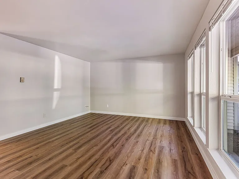 17442 SE 82nd Dr — Photo 3