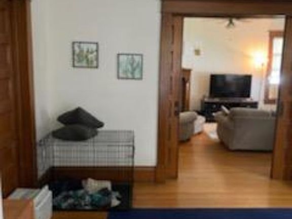 5th image of 508 W Green St APT 1E