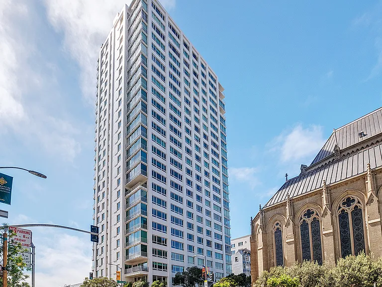1200 California St #19D — Photo 36