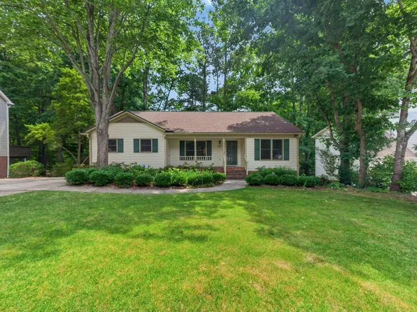 4907 Fortunes Ridge Dr, Durham, NC 27713