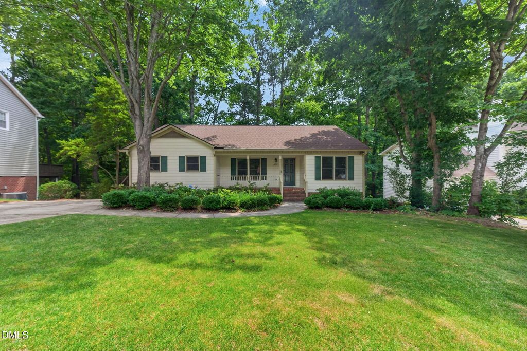 4907 Fortunes Ridge Dr, Durham, NC - View 3