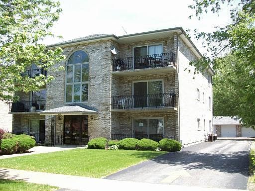 1st image of 14815 Kenton Ave APT 3
